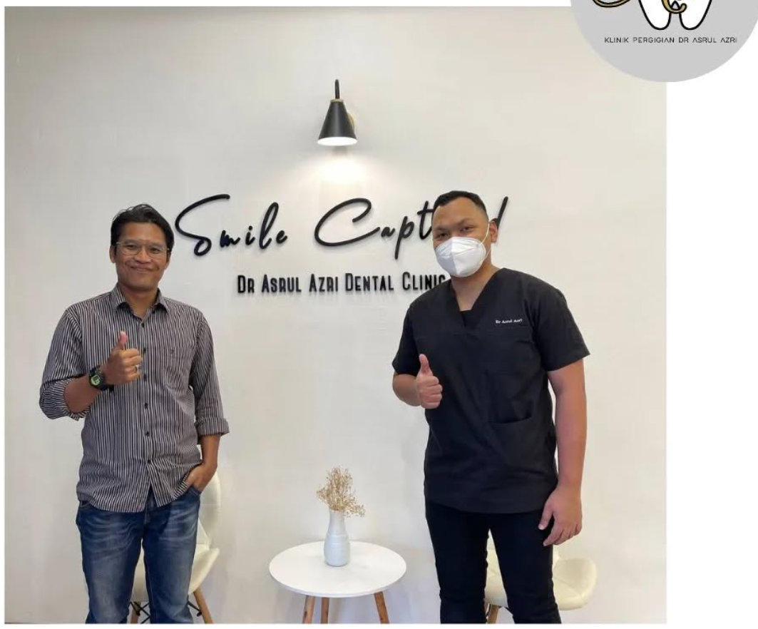 Doktor dan pesakit di Klinik Pergigian Dr Asrul Azri